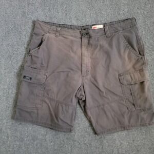 Wrangler Cargo Shorts Mens 42 Relaxed Fit Utility Outdoor Pockets 10 Inch Inseam